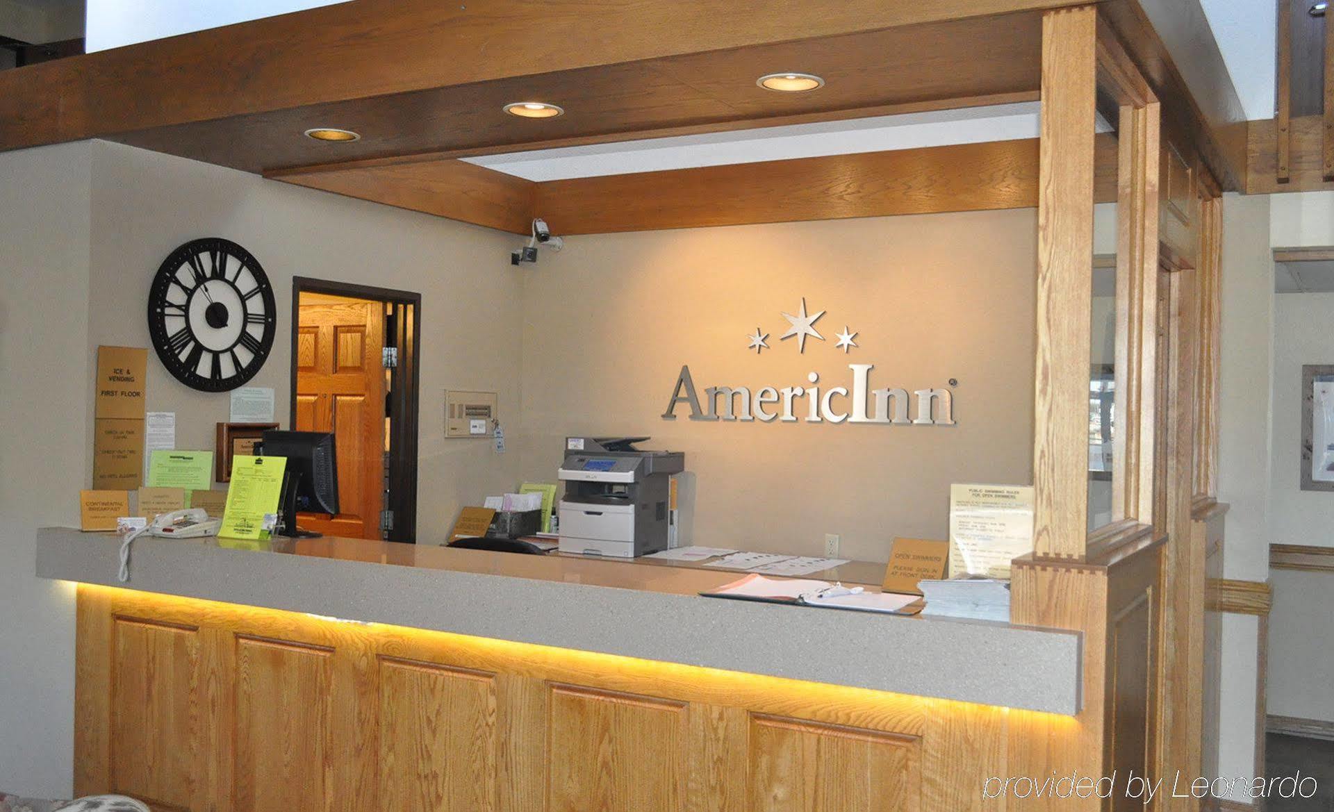 Americinn By Wyndham Plymouth Bagian luar foto